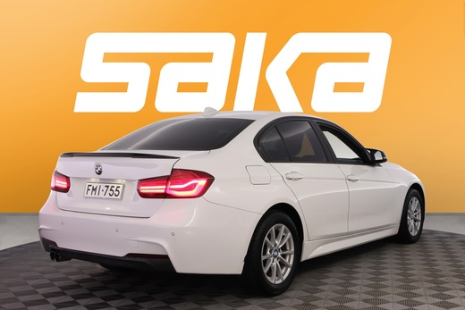BMW 320 vaihtoauto