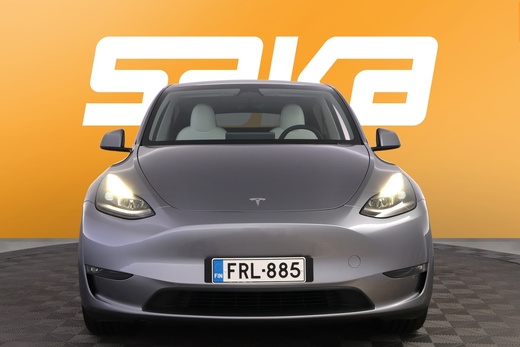 Tesla Model Y vaihtoauto