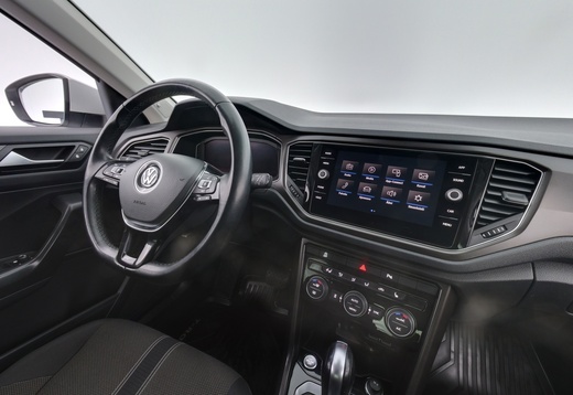 Volkswagen T-Roc vaihtoauto