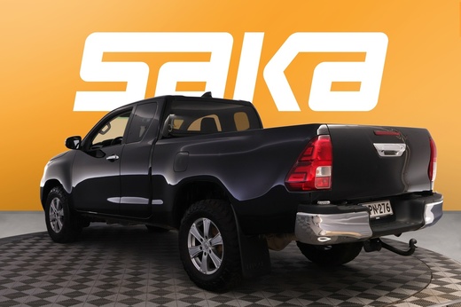 Toyota Hilux vaihtoauto