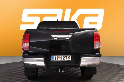 Toyota Hilux vaihtoauto