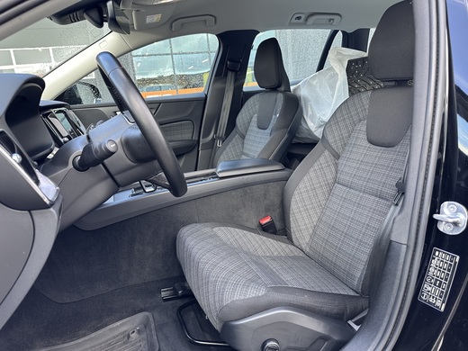 Volvo V60 Cross Country vaihtoauto