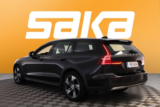 Volvo V60 Cross Country vaihtoauto