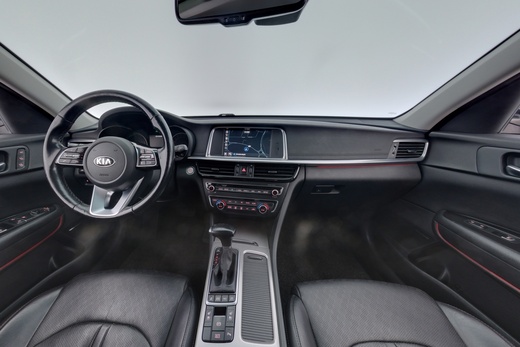 Kia Optima vaihtoauto