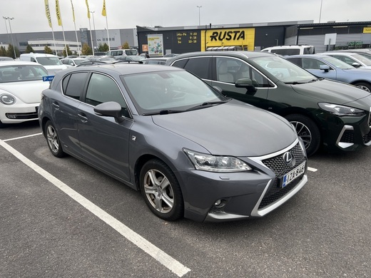 Lexus CT vaihtoauto