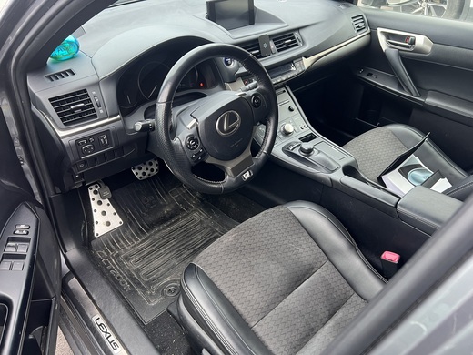 Lexus CT vaihtoauto