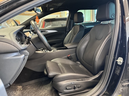 Opel Insignia vaihtoauto