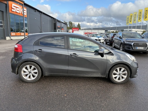 Kia Rio vaihtoauto