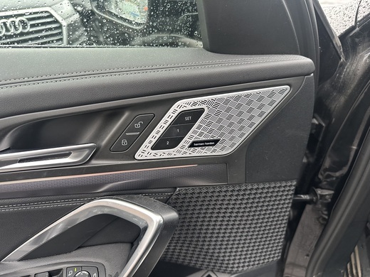 BMW iX1 vaihtoauto