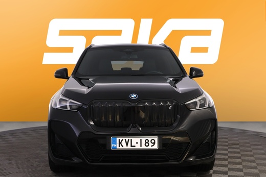 BMW iX1 vaihtoauto