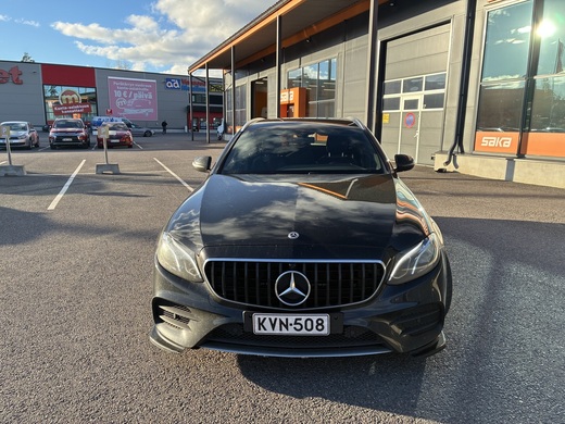 Mercedes-Benz E vaihtoauto
