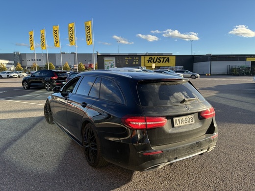 Mercedes-Benz E vaihtoauto