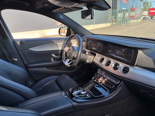 Mercedes-Benz E vaihtoauto