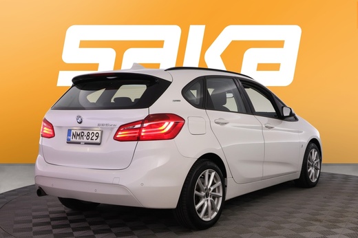 BMW 225 vaihtoauto