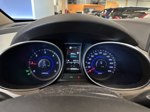 Hyundai Santa Fe vaihtoauto