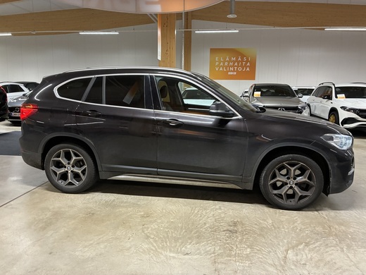 BMW X1 vaihtoauto