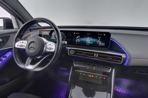 Mercedes-Benz EQC vaihtoauto