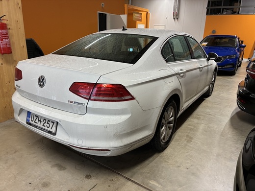 Volkswagen Passat vaihtoauto