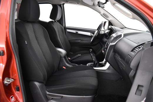 Isuzu D-Max vaihtoauto