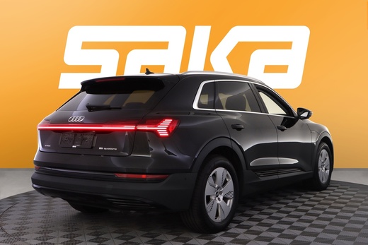 Audi e-tron vaihtoauto