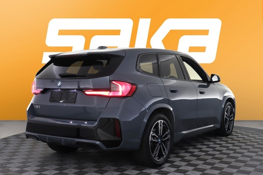 BMW iX1 vaihtoauto