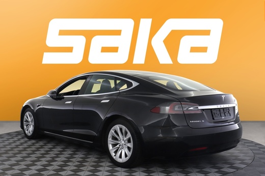 Tesla Model S vaihtoauto
