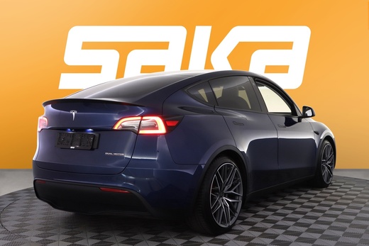 Tesla Model Y vaihtoauto