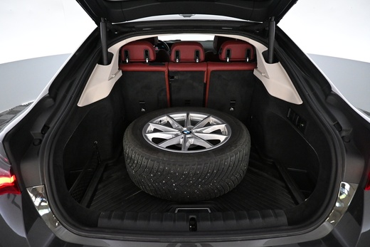 BMW i4 vaihtoauto