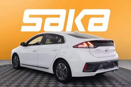 Hyundai IONIQ plug-in vaihtoauto