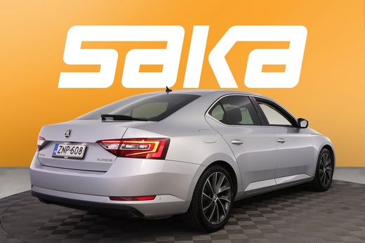 Skoda Superb vaihtoauto