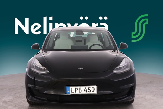 Tesla Model 3 vaihtoauto