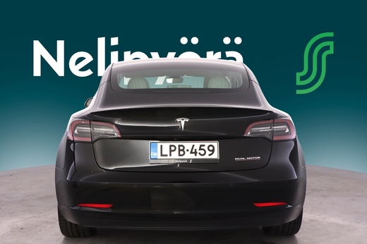 Tesla Model 3 vaihtoauto