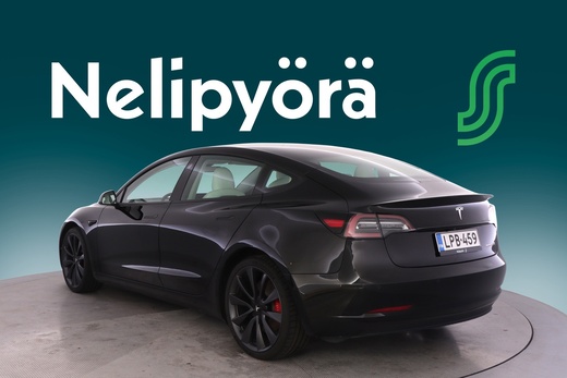 Tesla Model 3 vaihtoauto