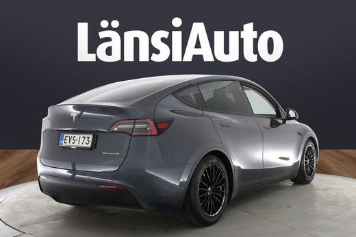 Tesla Model Y vaihtoauto