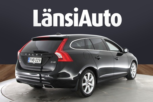 Volvo V60 vaihtoauto