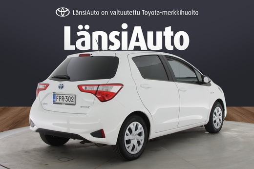 Toyota Yaris vaihtoauto
