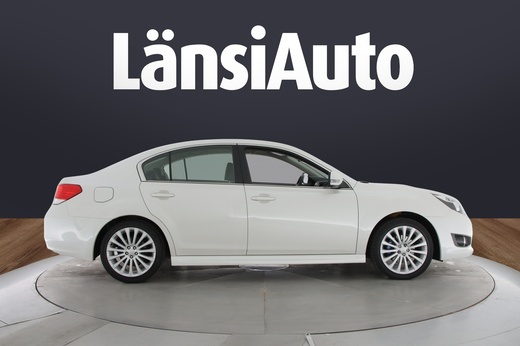 Subaru Legacy vaihtoauto