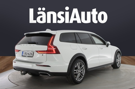 Volvo V60 Cross Country vaihtoauto