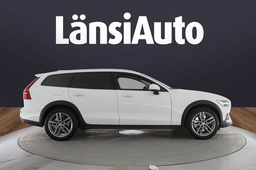 Volvo V60 Cross Country vaihtoauto