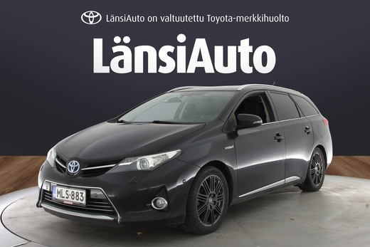 Toyota Auris vaihtoauto