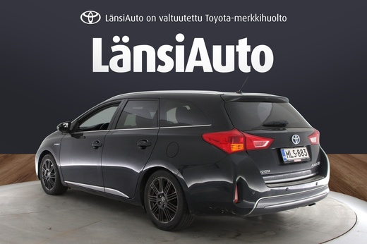 Toyota Auris vaihtoauto