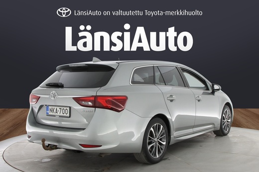 Toyota Avensis vaihtoauto