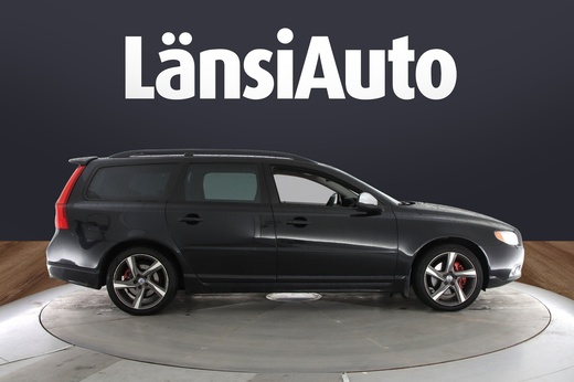 Volvo V70 vaihtoauto