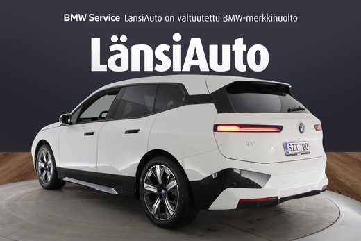 BMW iX vaihtoauto
