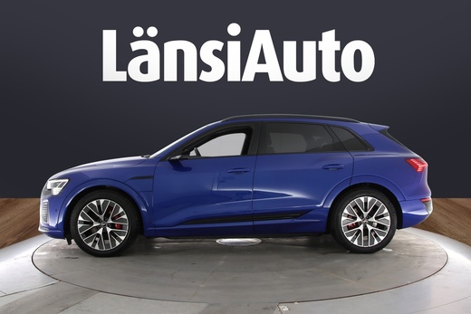 Audi Q8 e-tron vaihtoauto