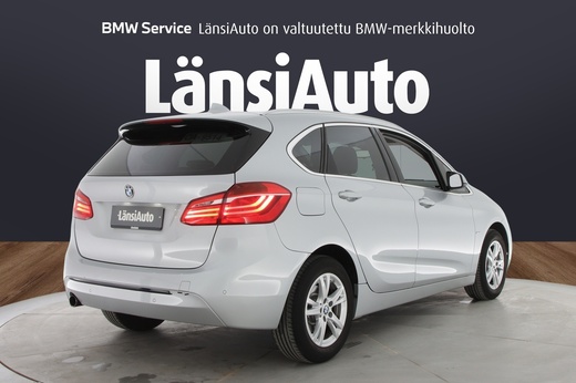 BMW 218 vaihtoauto