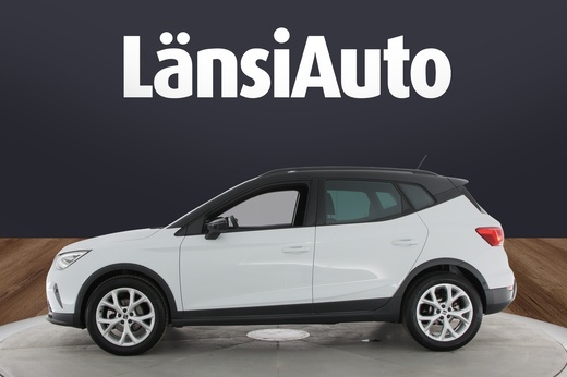 SEAT Arona vaihtoauto