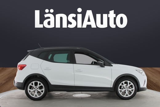 SEAT Arona vaihtoauto