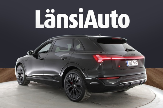 Audi Q8 e-tron vaihtoauto