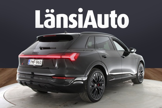 Audi Q8 e-tron vaihtoauto
